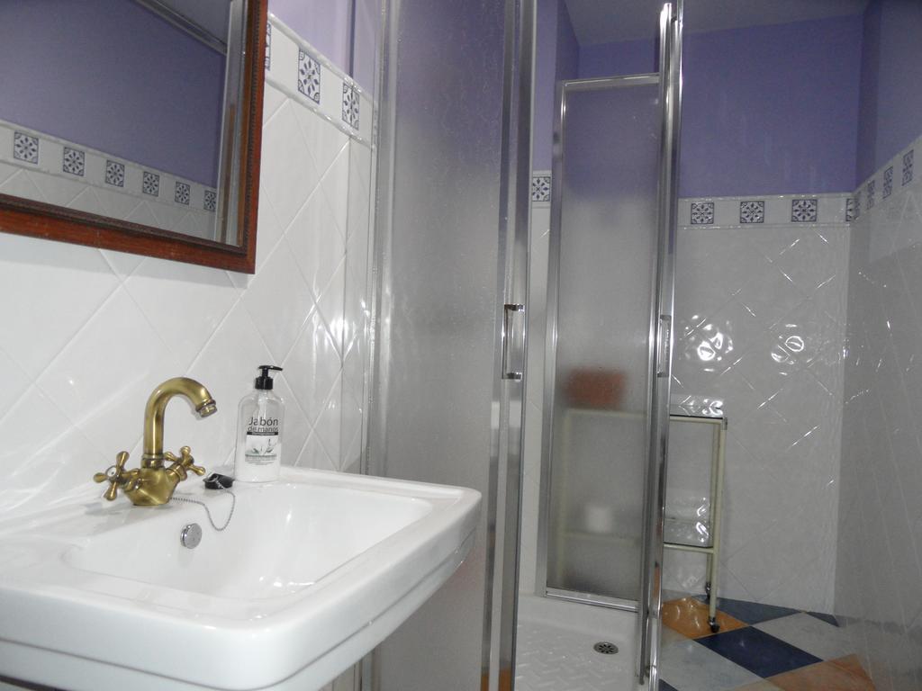 Casa Manoso Otel Cea Dış mekan fotoğraf